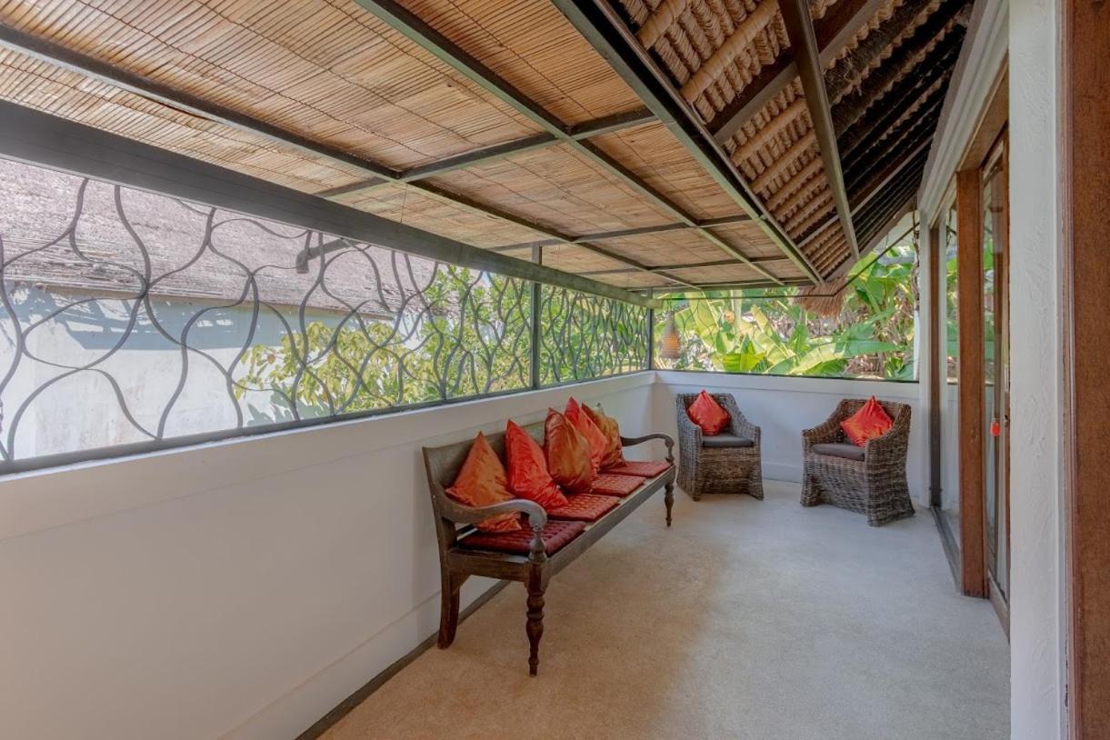 Bali Akasadua Villa Seminyak  Luaran gambar